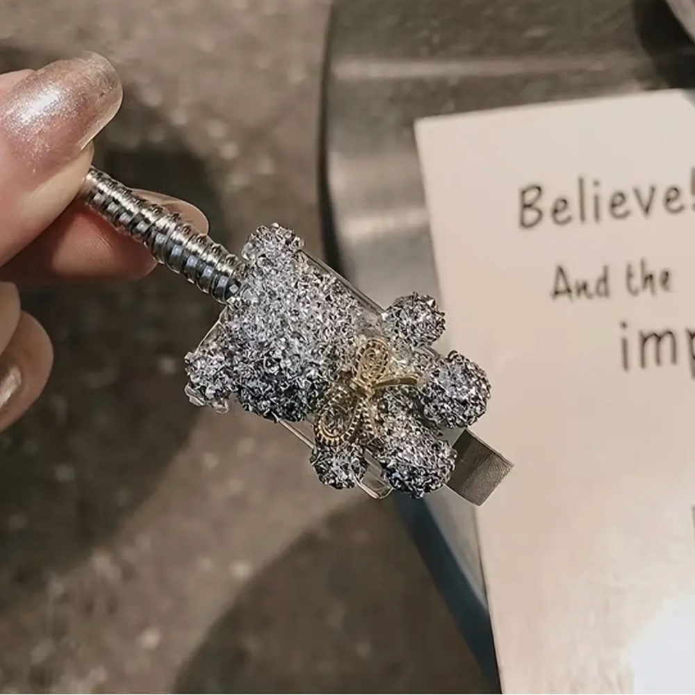 Silver Glitter Bear Charging Cable - Picture 2 of 4